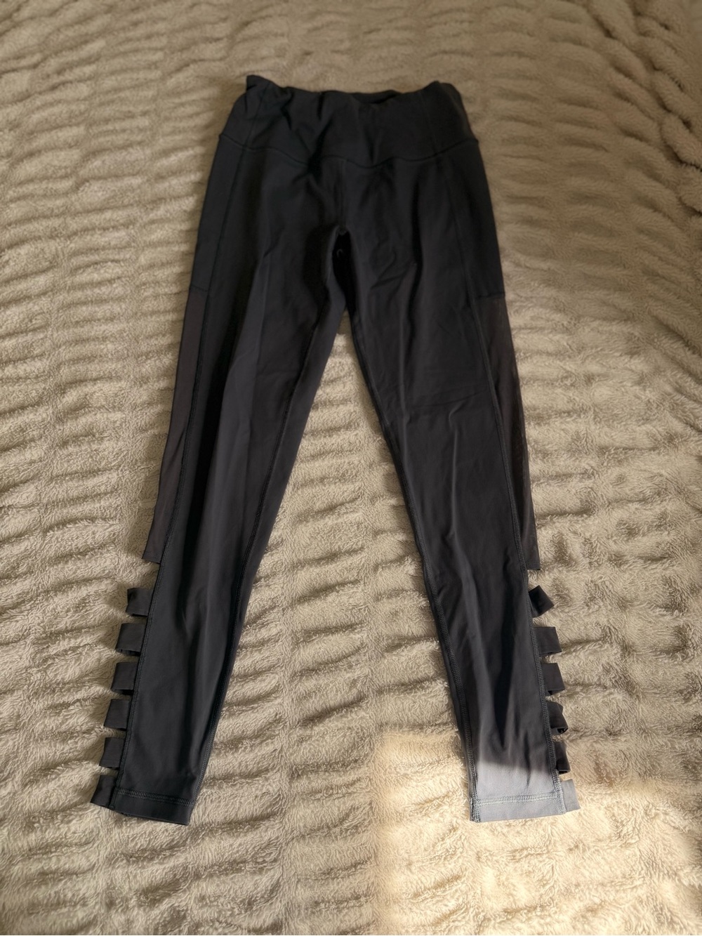 Victoria’s Secret Sport Black Gray Leggings Size S